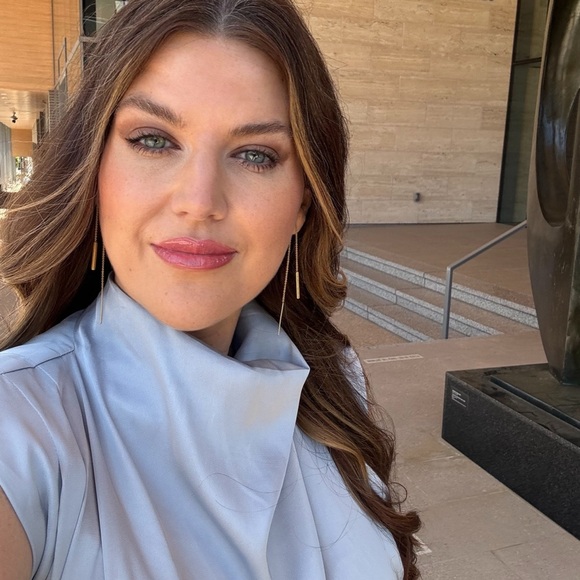 Meet your Posher, Crystal - Picture 16 of 16